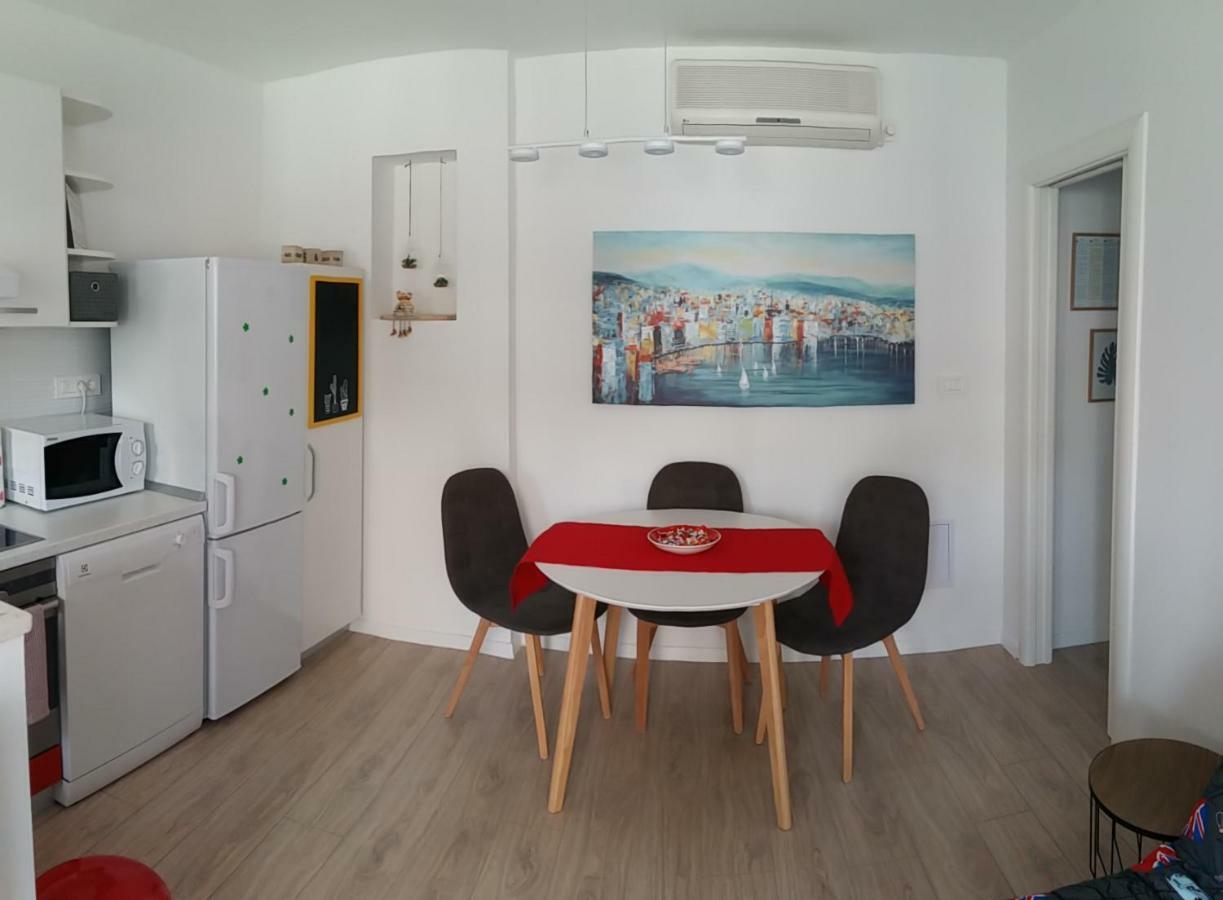 Apartment Dolea Split Exterior photo