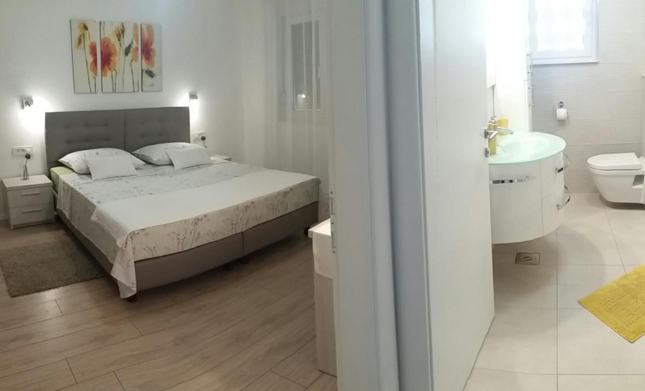 Apartment Dolea Split Exterior photo